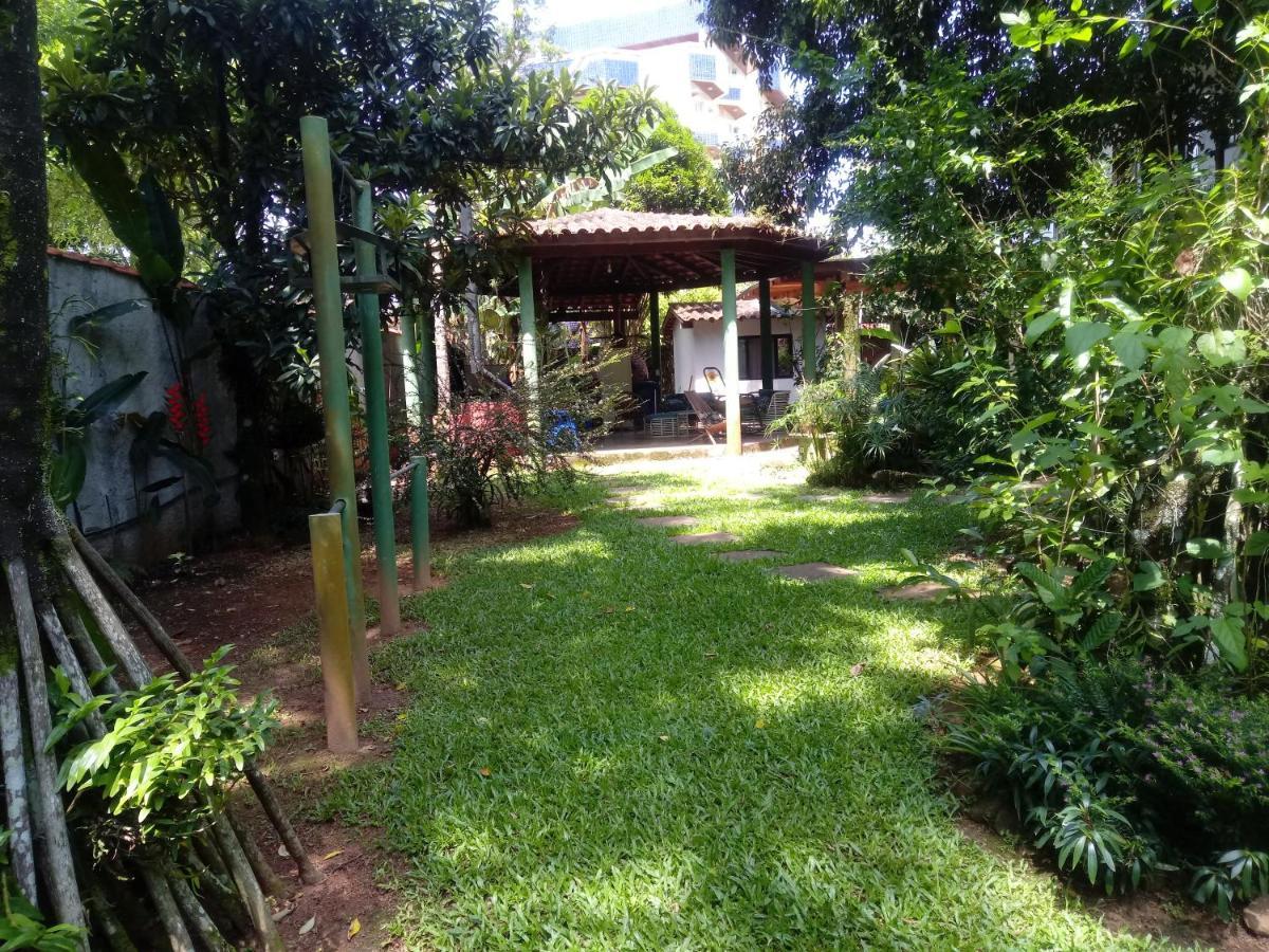 Lindas Suites A Uma Quadra Da Praia E Centro Ubatuba Buitenkant foto