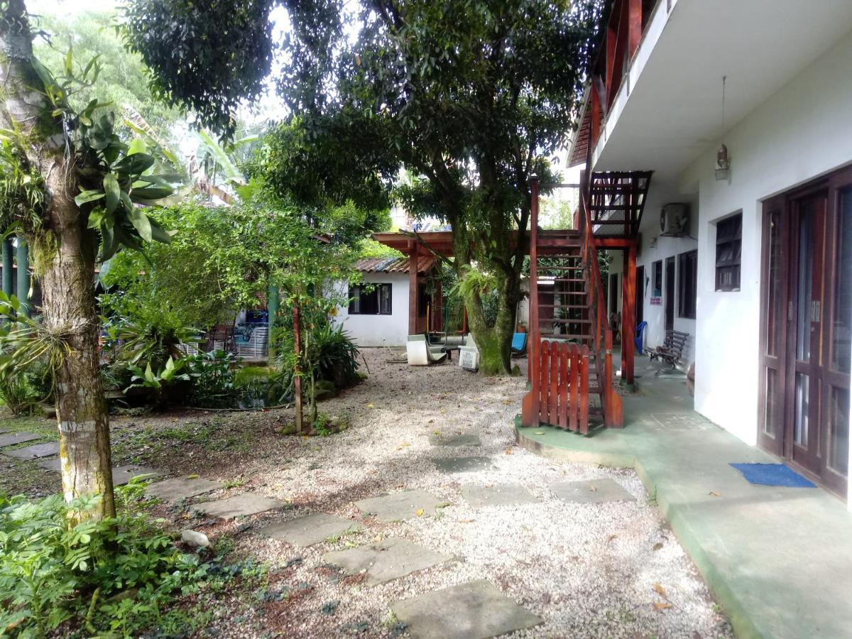 Lindas Suites A Uma Quadra Da Praia E Centro Ubatuba Buitenkant foto