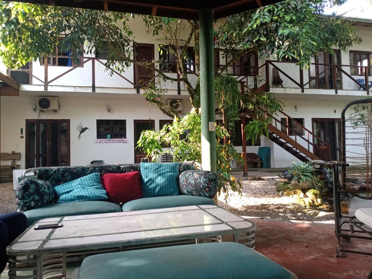 Lindas Suites A Uma Quadra Da Praia E Centro Ubatuba Buitenkant foto