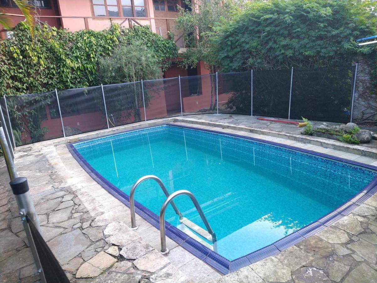 Lindas Suites A Uma Quadra Da Praia E Centro Ubatuba Buitenkant foto