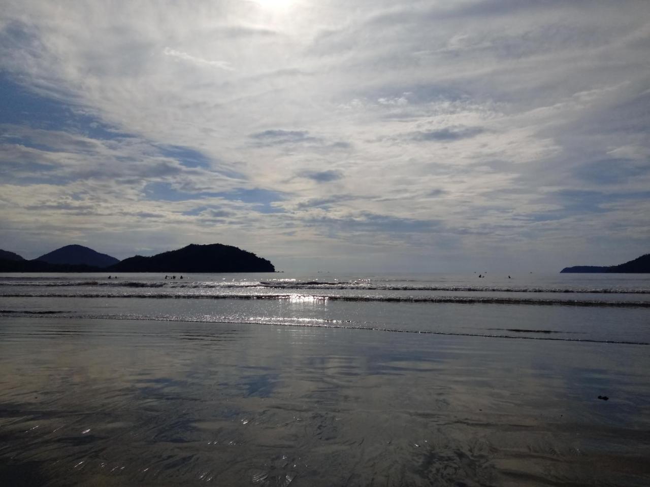 Lindas Suites A Uma Quadra Da Praia E Centro Ubatuba Buitenkant foto